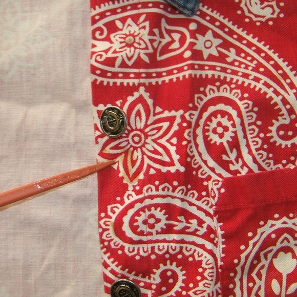 Ivy Wear Vintage 70 Red White Denim Western Horseshoe Buttons 100% Cotton Small. - Picture 11 of 11